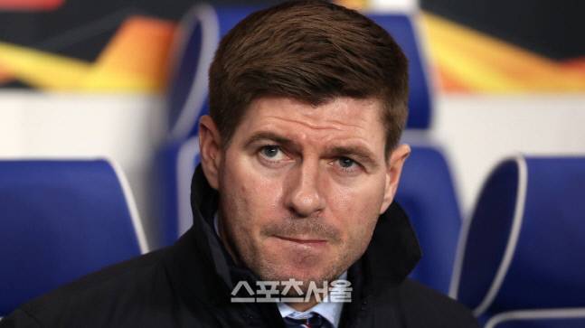 올시즌들어 리그 무패행진을 달리고 있는 스코틀랜드 레인저스의 스티븐 제라드 감독. /스카이스포츠 캡쳐