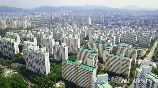 [용인=뉴시스]경기 용인시내 공동주택 밀집지역