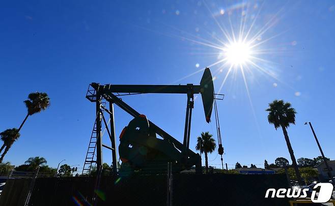 캘리포이나주의 한 석유시추 설비/AFP=뉴스1