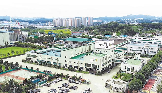 한국야쿠르트 천안공장(한국야쿠르트 제공)© 뉴스1