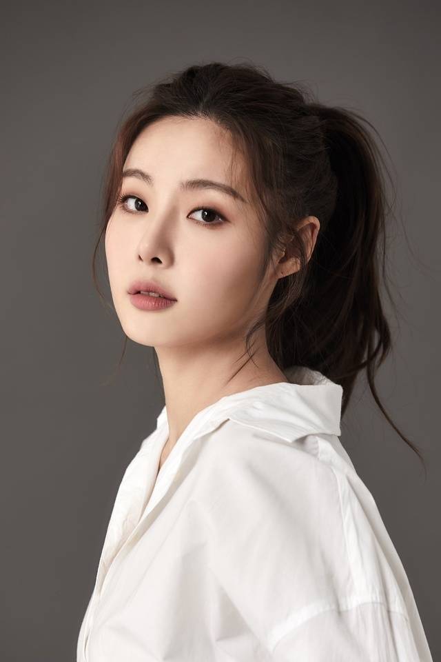 [서울=뉴시스] 민경아. 2021.01.12. (사진 = 씨제스 엔터테인먼트 제공) photo@newsis.com