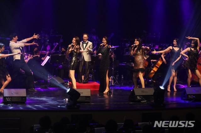 뮤지컬 3디바 팝스 콘서트