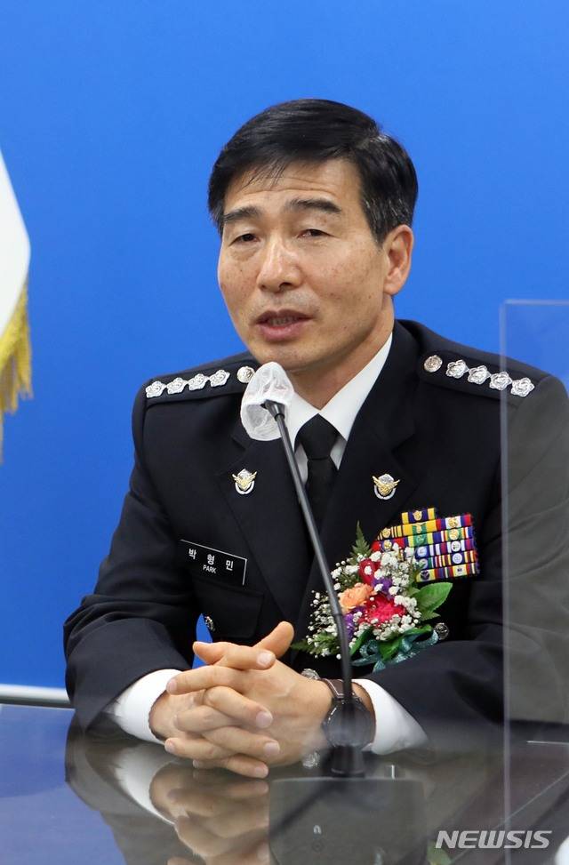 [부산=뉴시스] 박형민 부산해경 서장. (사진=부산해경 제공)