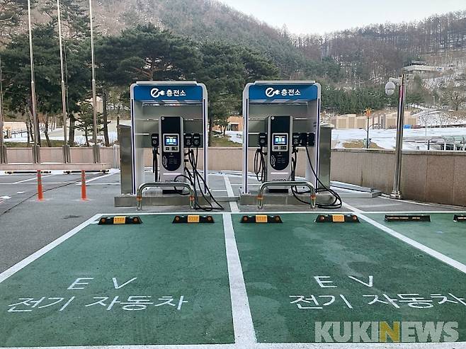 강원 정선 하이원리조트 전기차 충전소(사진=하이원리조트 제공)