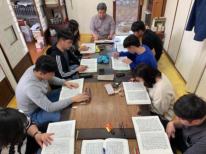 고전번역과정 모습 ⓒ 부산대