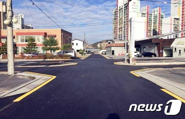 전북 정읍시가 주민들의 생활환경 개선을 위해 올해 5개노선 소방도로를 개설한다.(자료사진)© 뉴스1