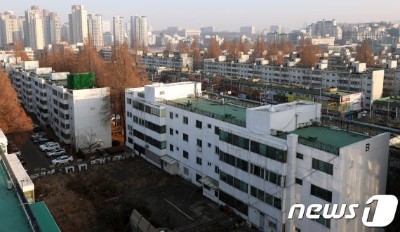서울 서초구 반포주공아파트 1단지 전경. /사진=뉴스1