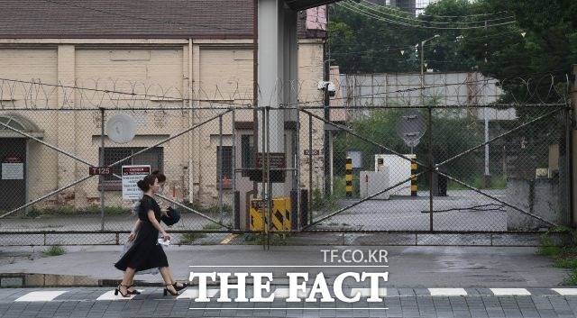 서울시 용산구 주한미군부대 관련 확진자가 14명 발생했고 이 중 13명이 서울시민인 것으로 파악됐다. /이동률 기자