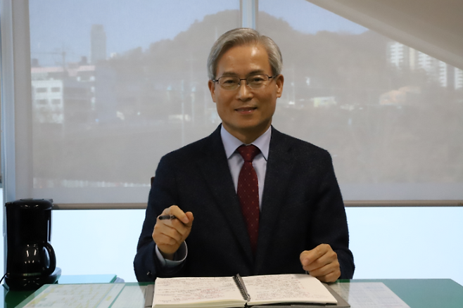 밀양문화재단 류화열 상임이사.  밀양시 제공