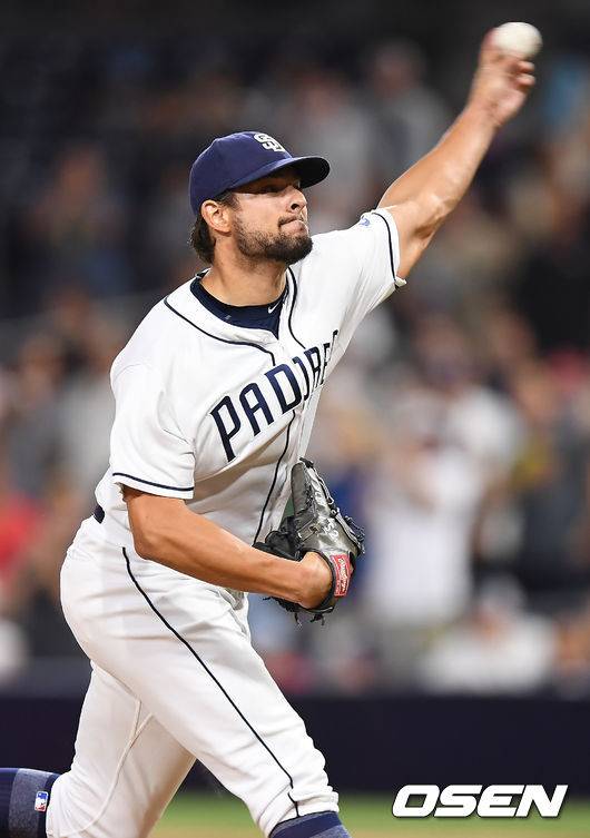 [OSEN=샌디이에고(미국), 곽영래 기자] 브래드 핸드가 역투하고 있다. / youngrae@osen.co.kr