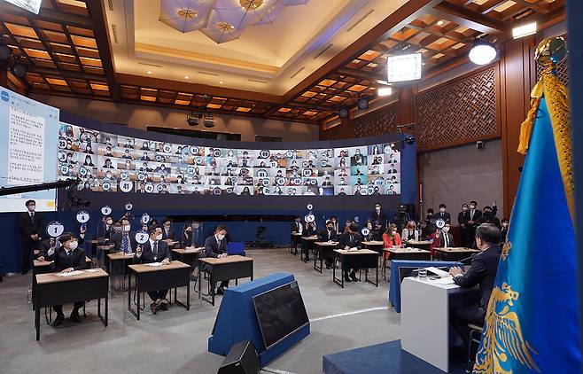President Moon Jae-in's first virtual press conference is held at Cheong Wa Dae in Seoul on Monday. (Cheong Wa Dae)
