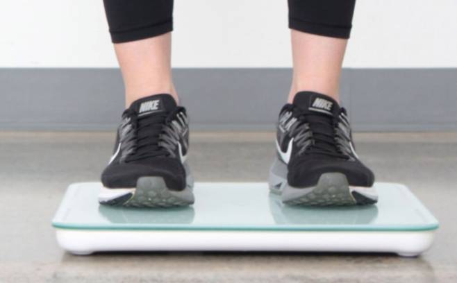 낙상 위험도를 테스트하는 Zibrio