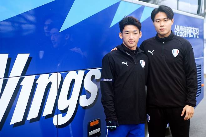 ▲ 수원 삼성 주장 김민우와 부주장 민상기(오른쪽부터) ⓒ수원 삼성