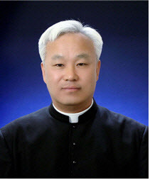 20년간 천주교 군종신부로 사목했던 수원교구 이영배 안토니오 신부가 19일 선종했다.(사진=천주교수원교구)