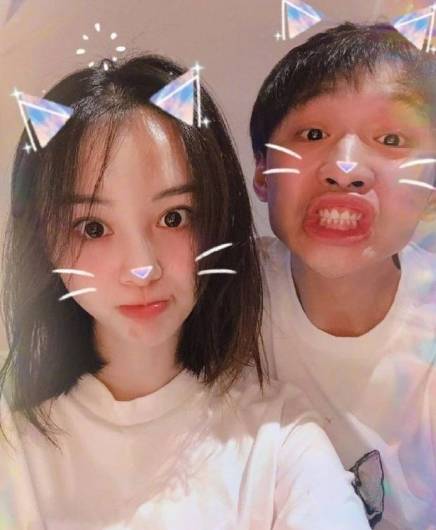 중국 배우 정솽(왼족)과 방송인 장헝./사진=정솽 웨이보