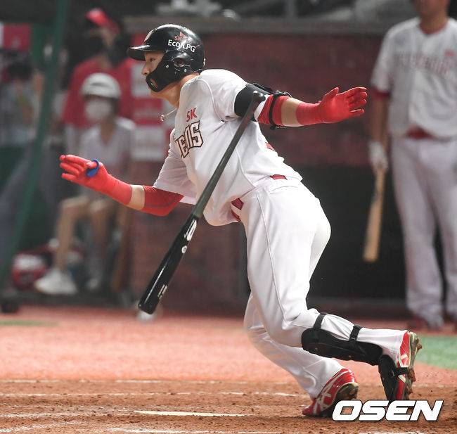 [OSEN=곽영래 기자] 200819 SK 유서준 /youngrae@osen.co.kr