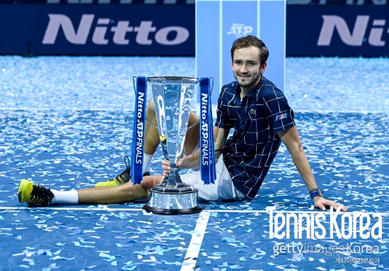 작년 ATP파이널스 챔피언 다닐 메드베데프