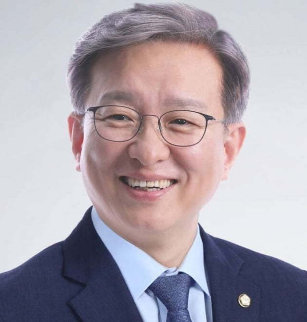 Minister of SMEs and Startups nominee Kwon Chil-seung (Lawmaker Kwon Chil-seung‘s office)