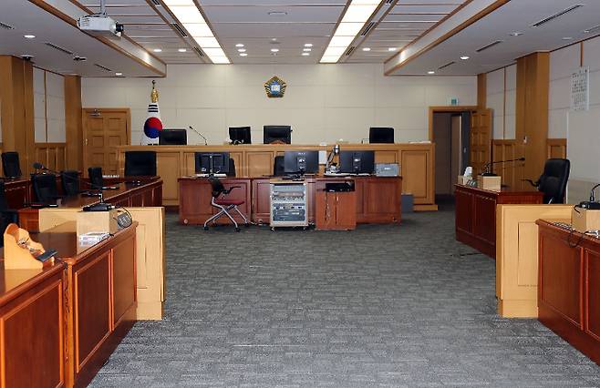 제주지방법원 201호 법정. 고상현 기자