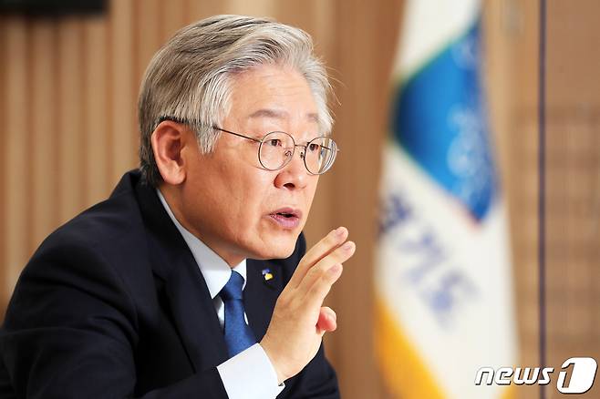 이재명 경기도지사는 21일 “대한민국은 기재부의 나라가 아니고, 국민의 나라”이라고 밝혔다./뉴스1 © News1 조태형 기자