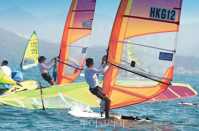 청자우 - 윈드서핑