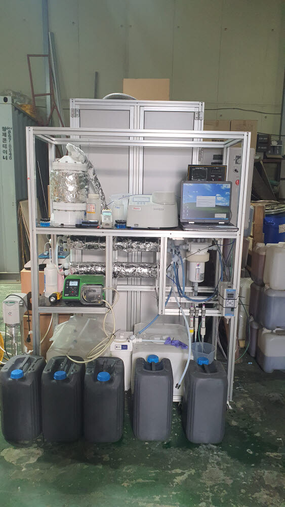 40LPh급 대용량-고순도바나듐 전해액 제조용 촉매반응 시스템 사진