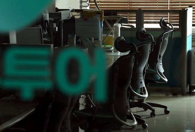 모두투어 사무실이 코로나19 장기화로 인한 휴직으로 텅 비어있는 모습. /사진=뉴시스