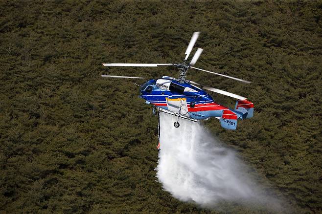 산불진화헬기. 경남도청 제공