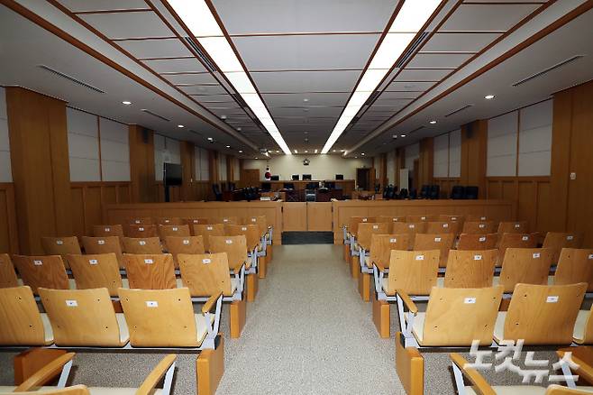 제주지방법원 201호 법정. 고상현 기자