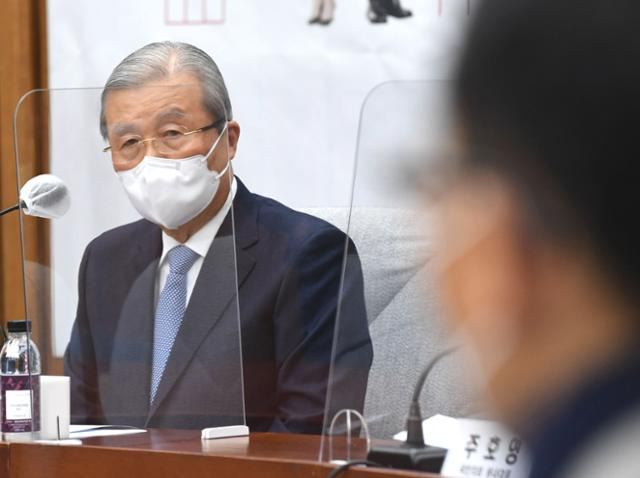 김종인 국민의힘 비상대책위원장이 22일 국회에서 열린 '직장 내 양성평등, 공존과 공정의 시금석 정책간담회'에 참석해 발언하고 있다. 뉴시스
