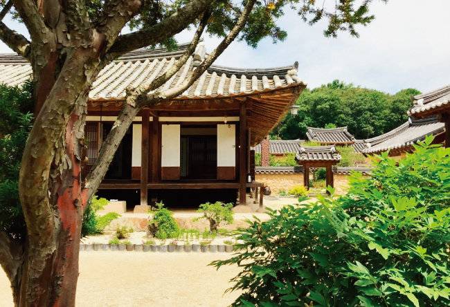 사계절 내내 자연을 만끽할 수 있는 소강고택. [소강고택 홈페이지 캡처]