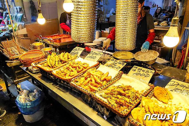 광명 전통시장(경기관광공사 제공)/© 뉴스1
