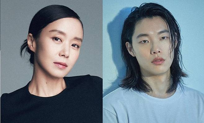 Jeon Do-yeon (left) and Ryu Jun-yeol (Soop Management, C-JeS Ent.)