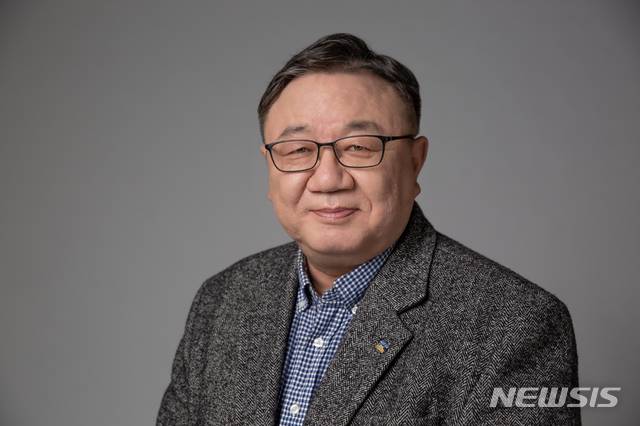 [수원=뉴시스] 강헌 경기문화재단 대표이사. (사진=경기문화재단 제공)