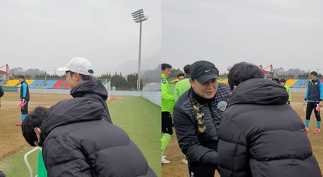 이운재 코치에게 '폴더 인사' 하는 박지성 위원 [전북 현대 제공 영상 캡처. 재판매 및 DB 금지