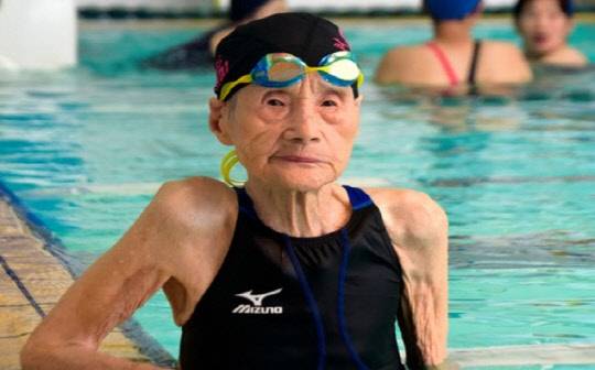 나가오카 미에코 할머니     [아사히신문 캡처]