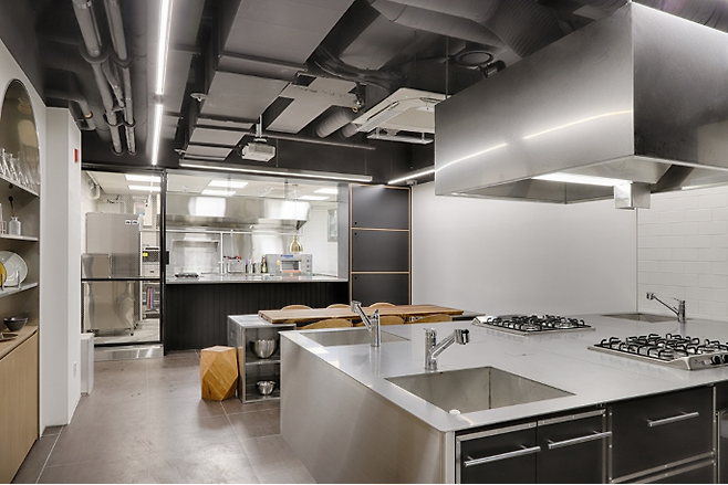 중심업무지구 강남역 역세권에 오픈 예정인 ‘넥스트키친’의 1번주방 사진 (유니언플레이스 제공)