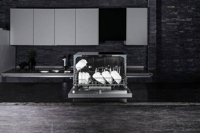 쿠쿠 6인용 식기세척기. (사진=쿠쿠)