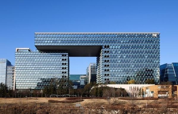 엔씨소프트.