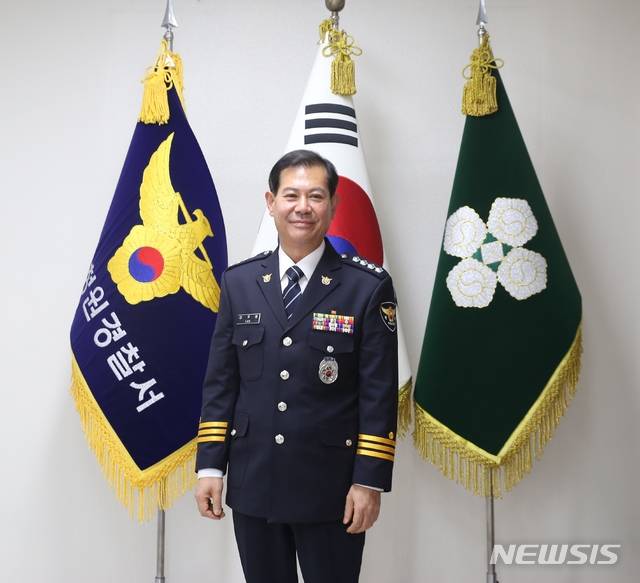 [청주=뉴시스] 조성현 기자 = 이우범 청주청원경찰서장. (사진=청주청원경찰서 제공) 2021.01.25. photo@newsis.com