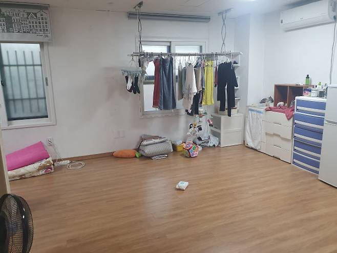 학생 116명과 교직원 등 11명이 집단으로 신종 코로나바이러스 감염증(코로나19)에 걸린 대전 IEM국제학교 내부 모습 (사진=연합뉴스)