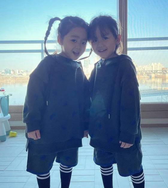 한그루 쌍둥이 남매(사진=SNS)