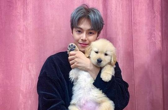 박은석과 그의 반려견 몰리. 박은석 인스타그램