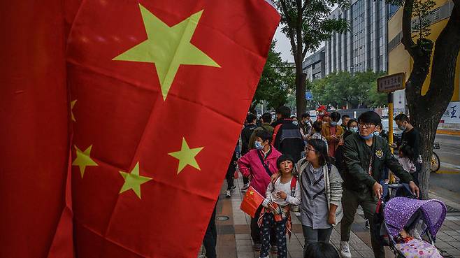 중국 국경절-중추절 연휴에 쇼핑하는 중국인들