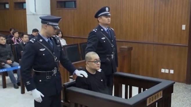 2019년 12월, 다시 재판을 받고 있는 쑨샤오궈