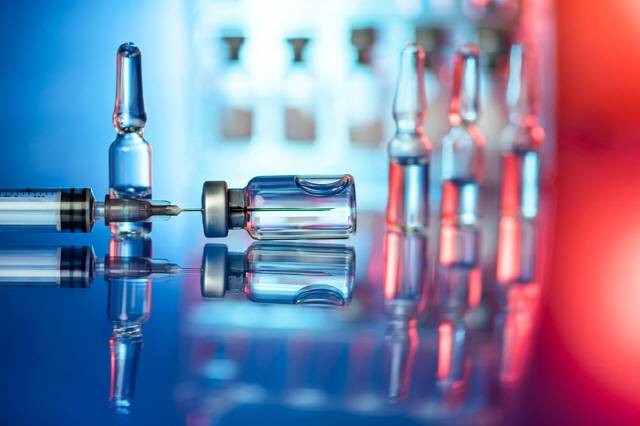 바이오의약품 시장이 급속도로 성장하고 있지만 우리나라 기업들의 시장점유율은 낮은 수준이다. /사진=게티이미지뱅크