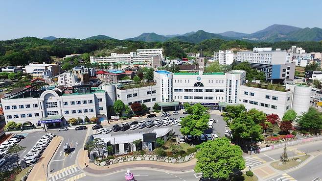 가평군이 귀농인이 안정적으로 농업·농촌에 정착할 수 있도록 농업창업 및 주거공간 마련을 지원한다고 28일 밝혔다. / 사진제공=가평군
