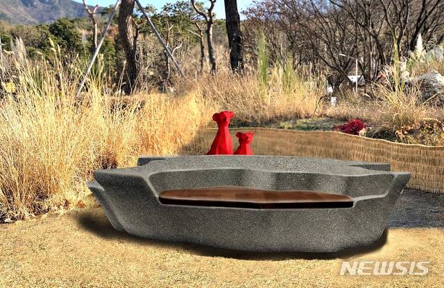 월공수변공원에 설치할 예정인 벤치