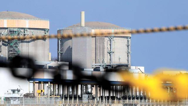 경상북도 경주시 양남면에 있는 월성 원자력 발전소 1호기(오른쪽). 경주=연합뉴스