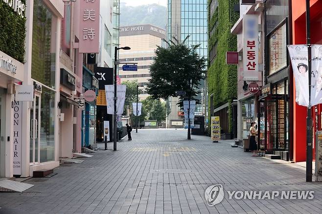 텅 빈 명동거리 [연합뉴스 자료사진]